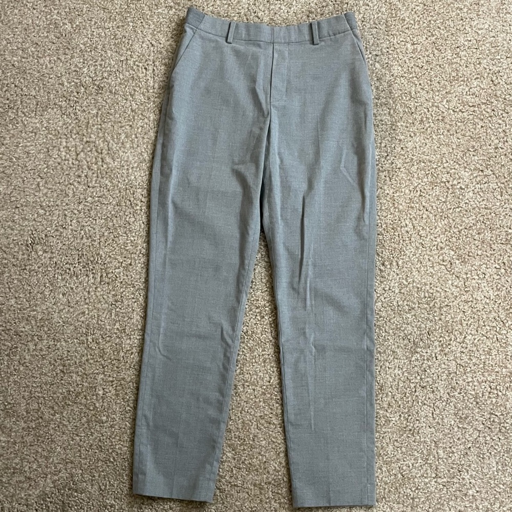 Uniqlo Women’s Slim Trouser Pants